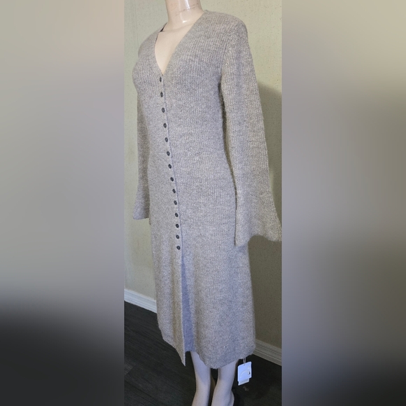 Commense Stacking V-Neck Split Breasted Sweater Dress - Picture 3 of 9